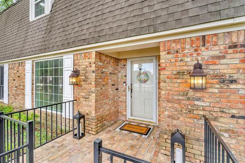2402 Winewood Lane, Arlington, TX 76013 - #: 20898554