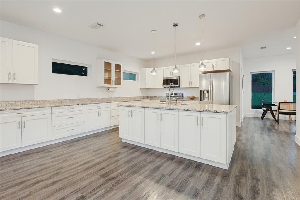 1115 Moonlight Bay Drive