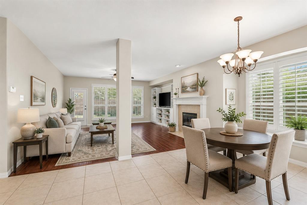2832 Hidden Knoll Trail