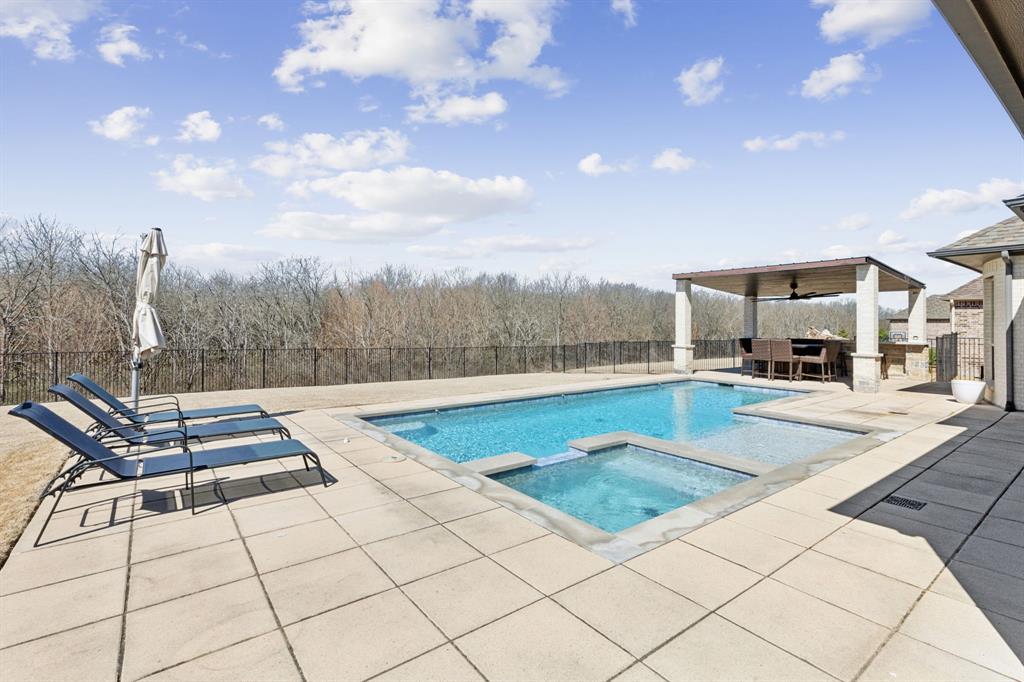 4529 Seney Drive