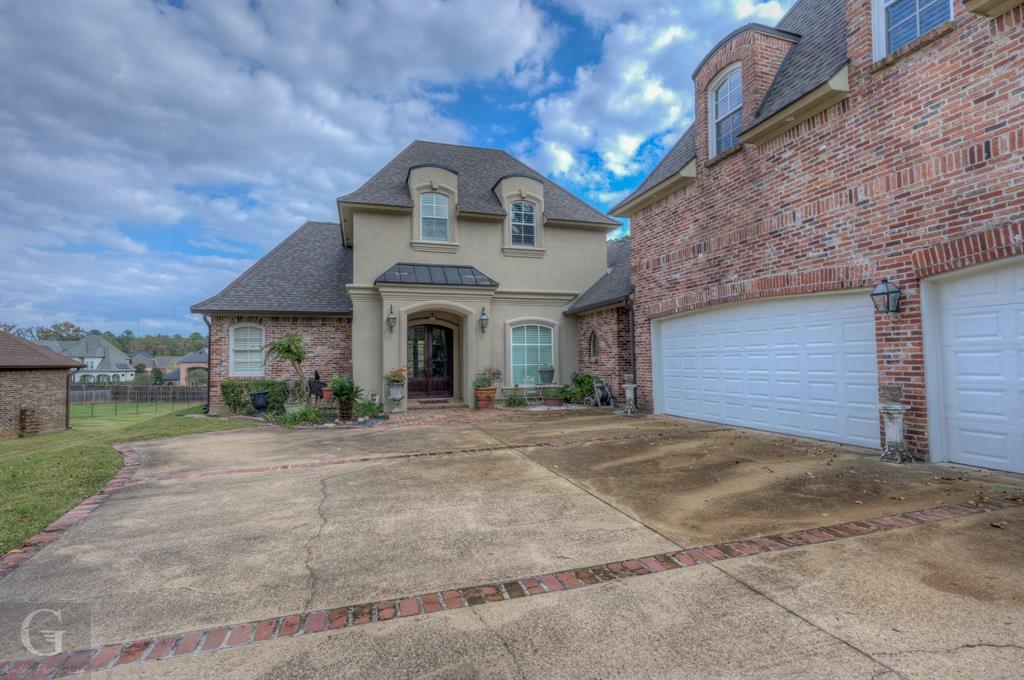 1170 Waters Edge Circle
