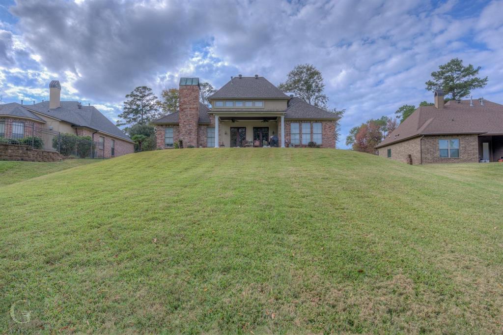 1170 Waters Edge Circle