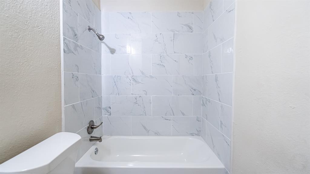 Pelican Bay Tenth Filing - Residential