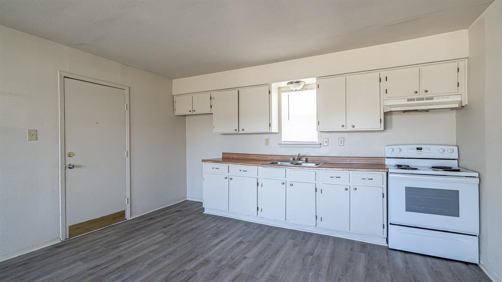 Pelican Bay Tenth Filing - Residential