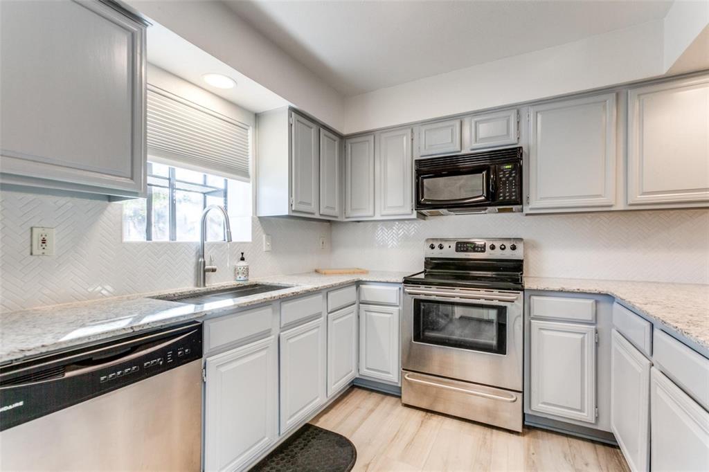 15221 Berry Trail 1111