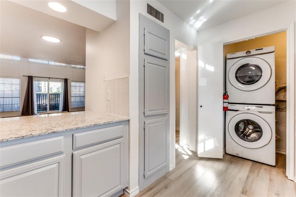 15221 Berry Trail 1111