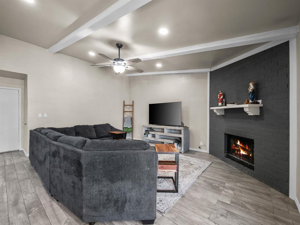 502 Buena Drive
