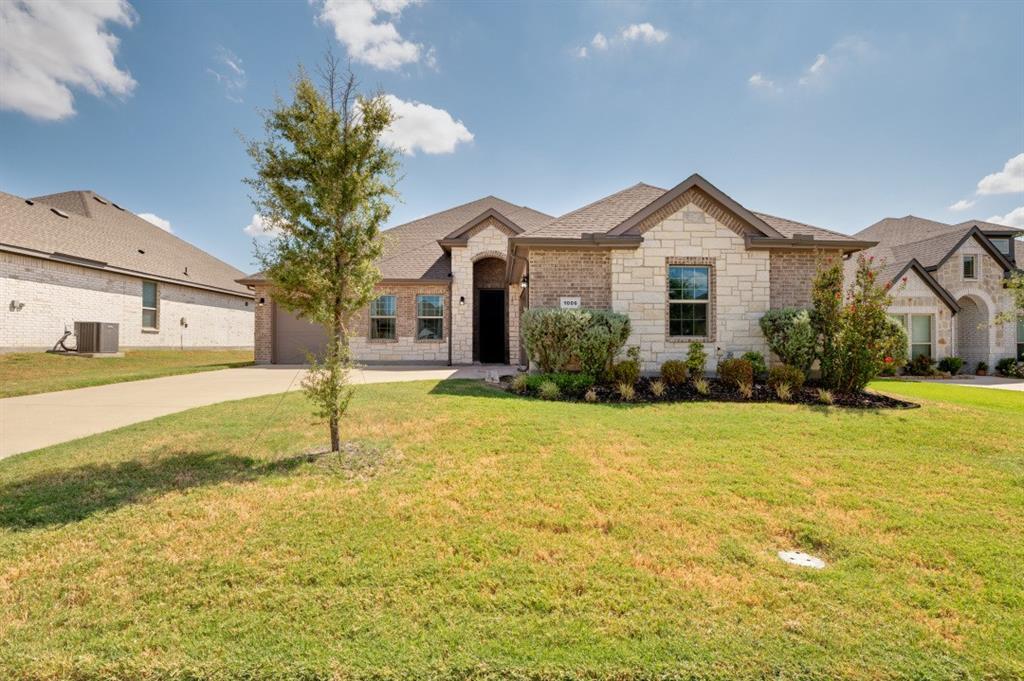 1006 Summer Grove Drive