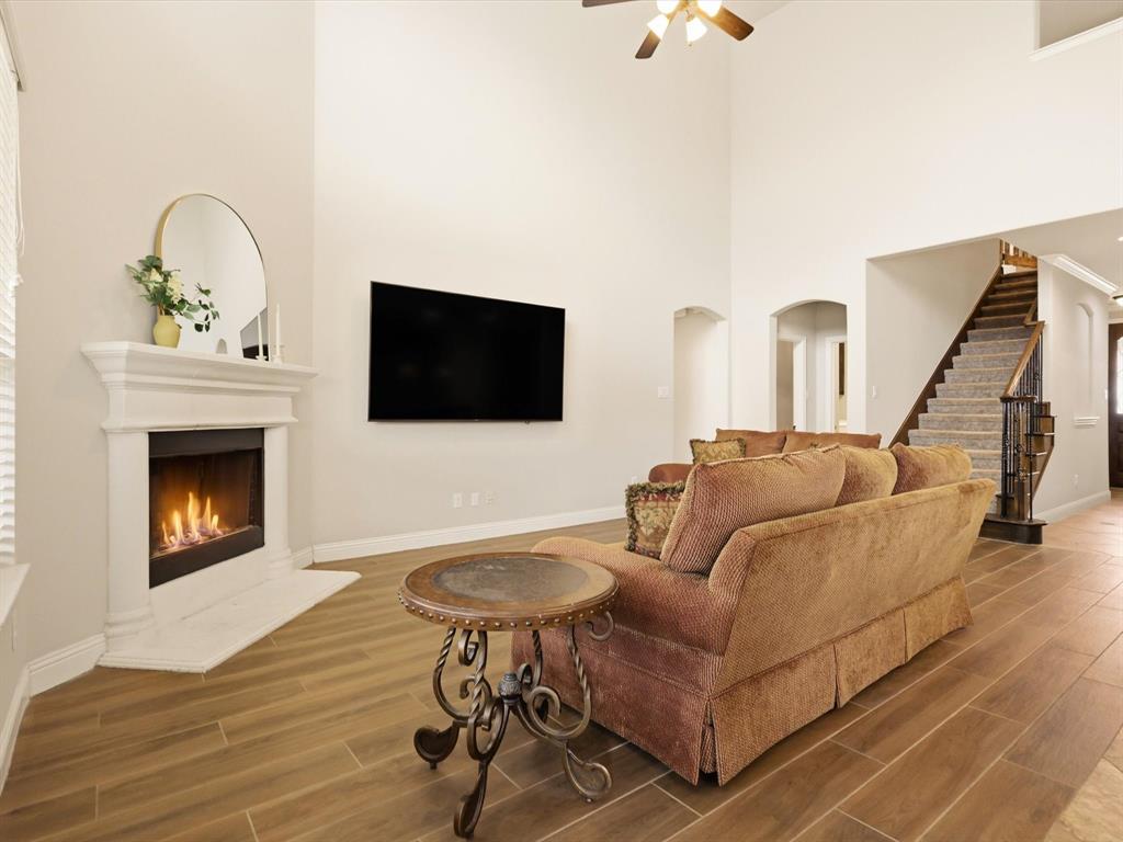 Artesia Ph 4c - Residential