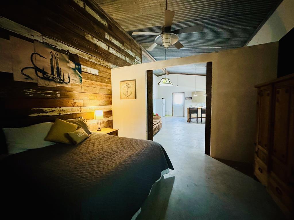 Cedar Shores - Residential