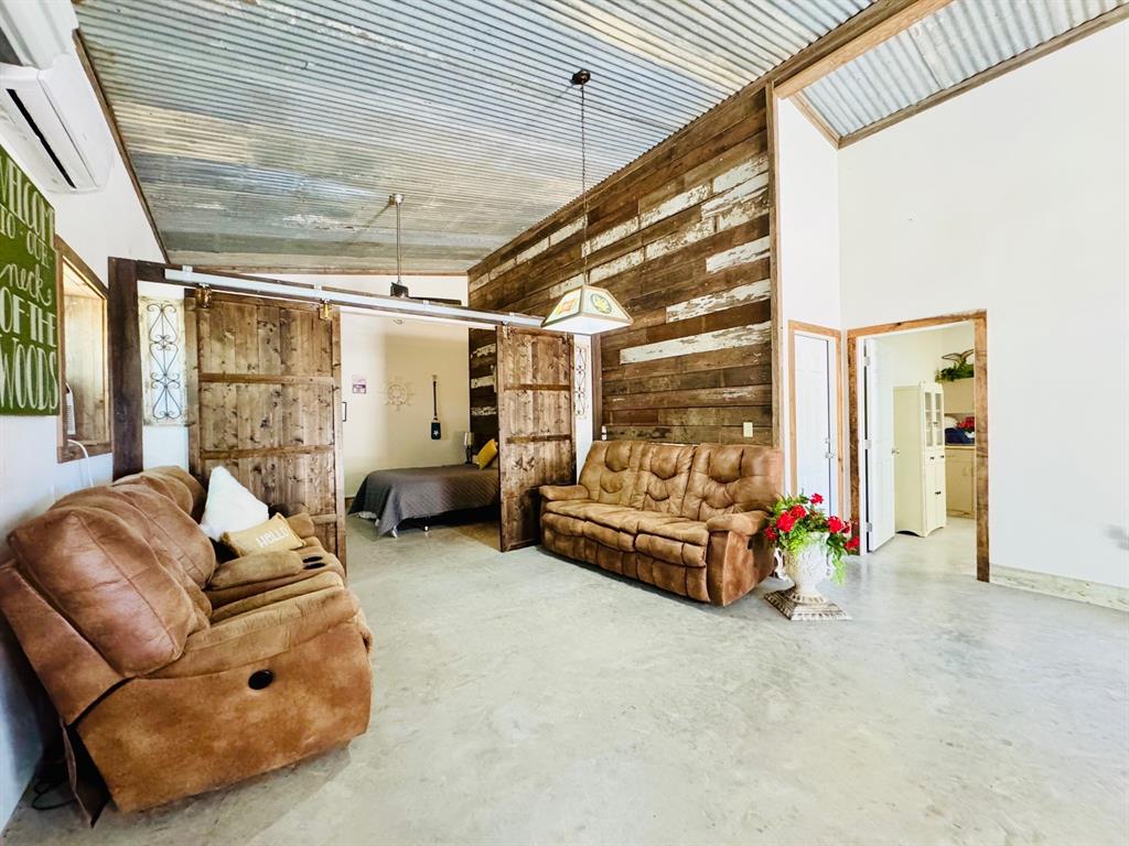 Cedar Shores - Residential