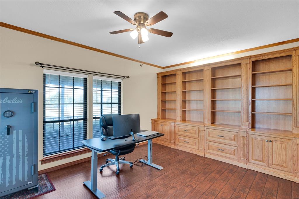 1105 E Highland Road