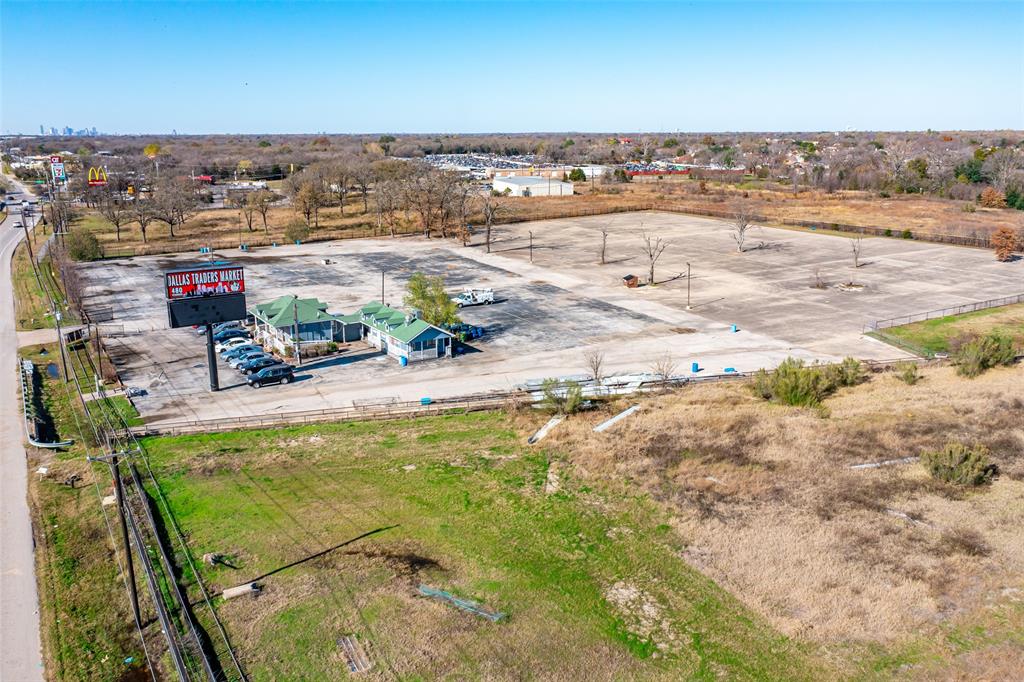 Dallas - Land
