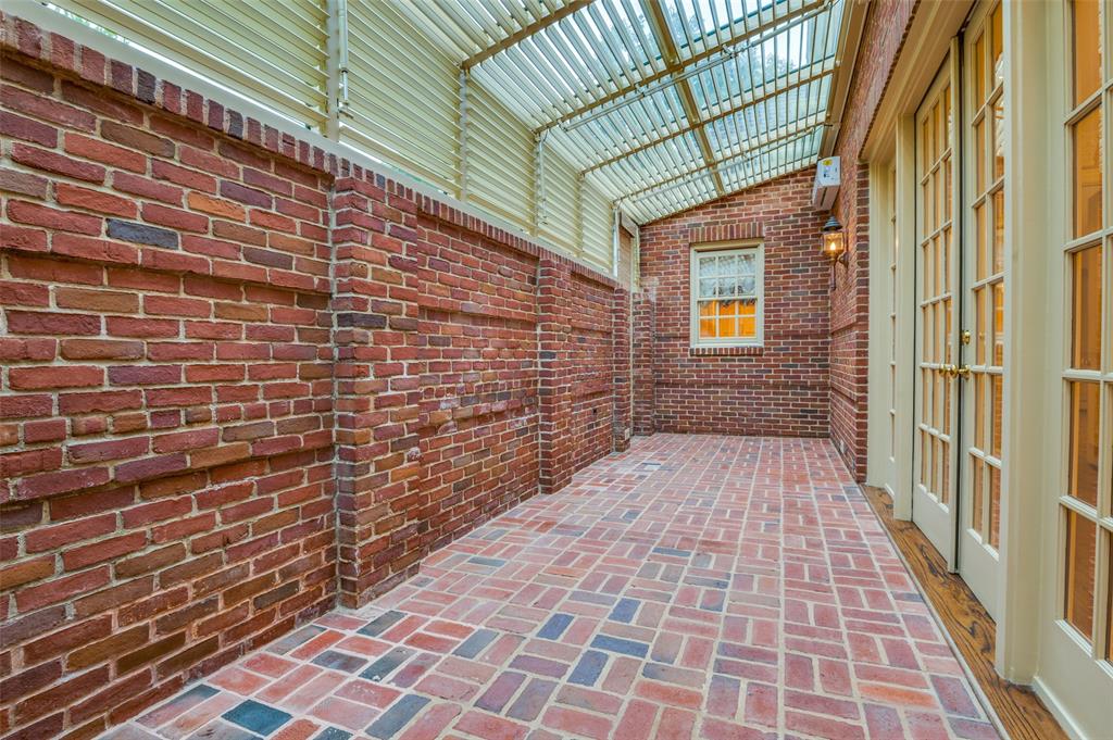 Redwood Court Add - Residential