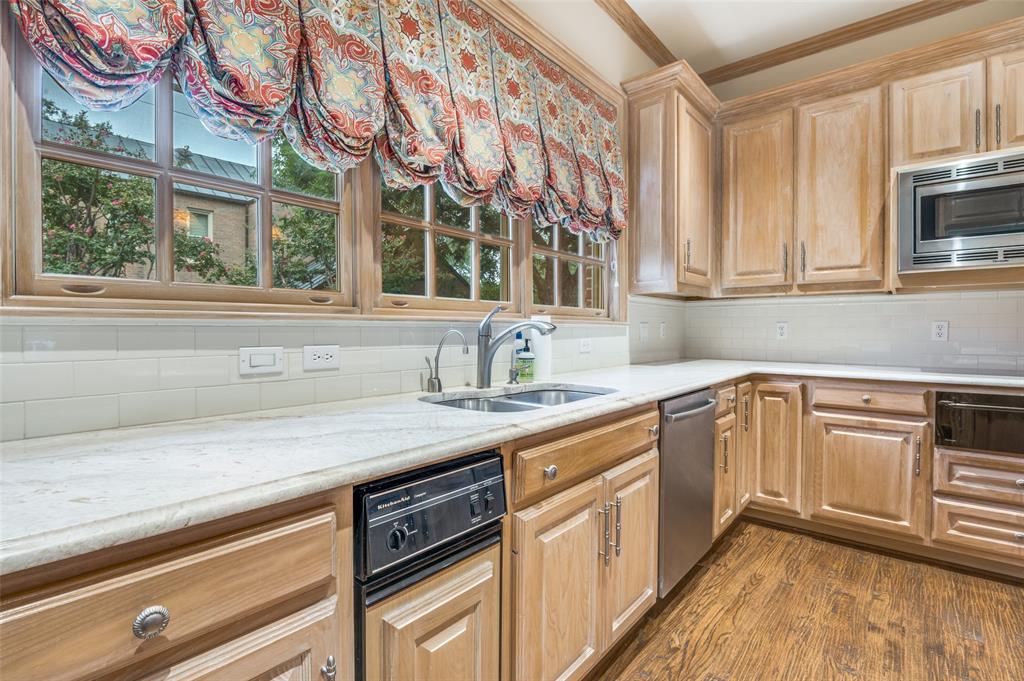 Redwood Court Add - Residential