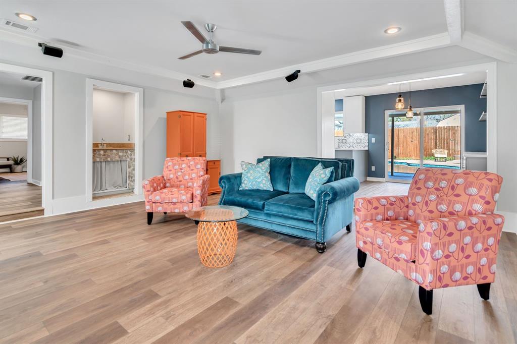 1621 Lexington Place