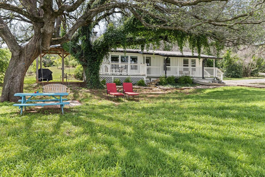 The Liveoaks Add - Commercial Sale