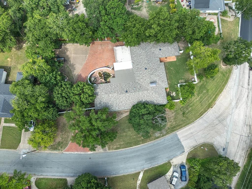 736 Westwood Drive