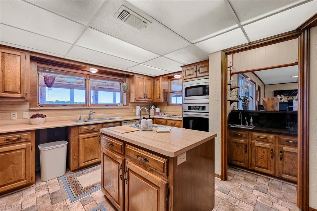 Lake Kiowa - Residential