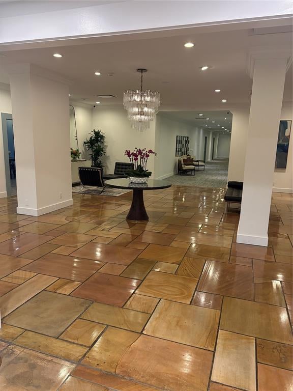 3883 Turtle Creek Boulevard 1116