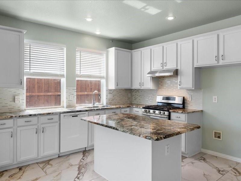 4005 Orchid Lane