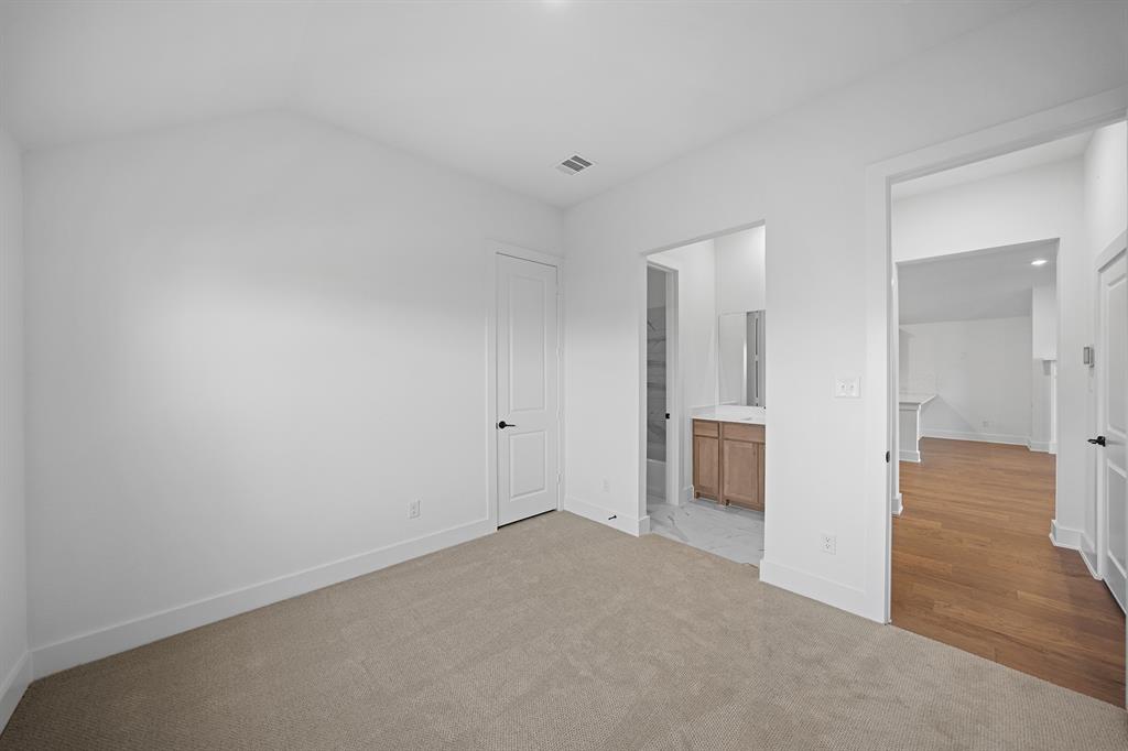 Edgewater - Residential