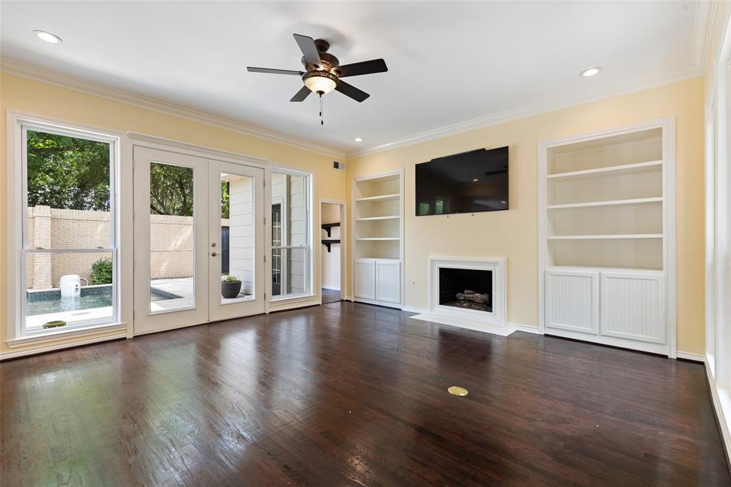 Highland Park West 04 Instl - Residential