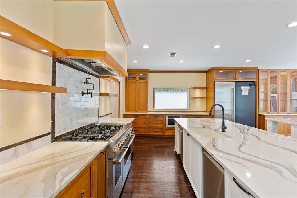 Highland Park West 04 Instl - Residential