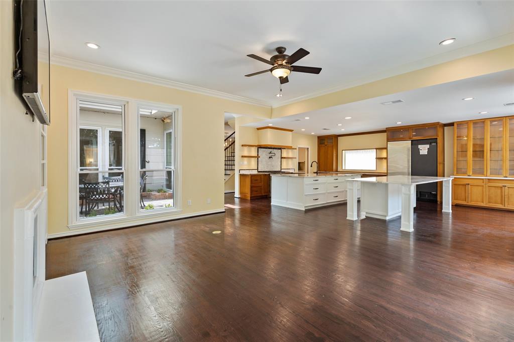 Highland Park West 04 Instl - Residential