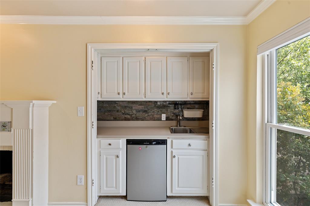 Highland Park West 04 Instl - Residential