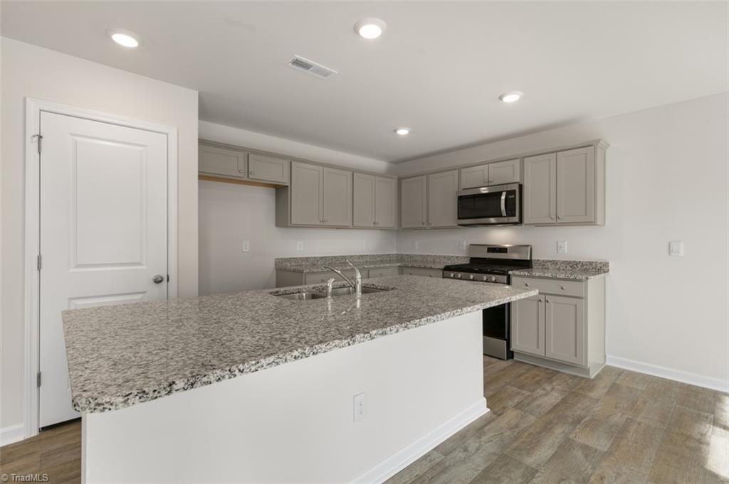 187 East Farm Loop, Stokesdale, North Carolina image 7