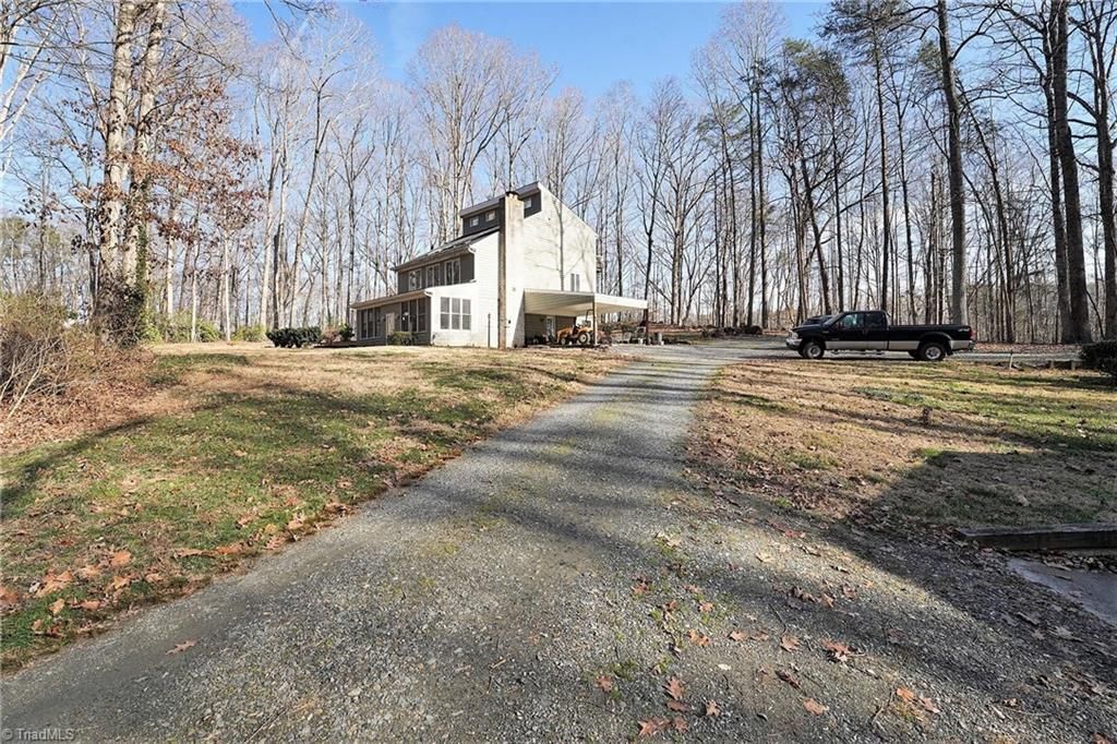 Photo of 189 Country Oaks Lane, Summerfield, NC 27358 (MLS # 1207161)