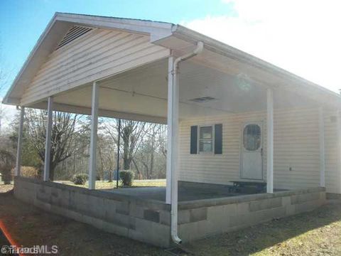 A home in Pilot Mountain