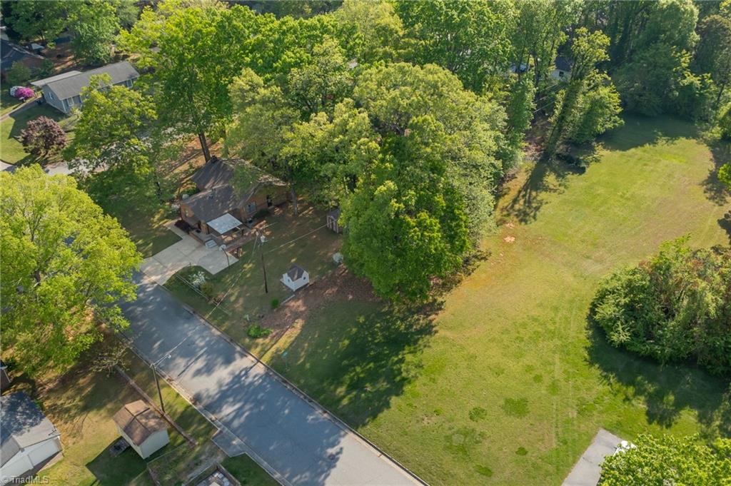 3900 Kalloramo Drive, Greensboro, North Carolina image 43