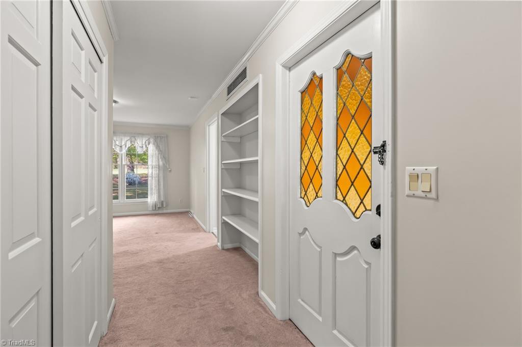 3900 Kalloramo Drive, Greensboro, North Carolina image 6