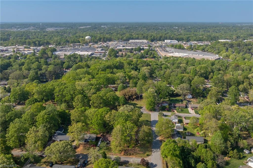 3900 Kalloramo Drive, Greensboro, North Carolina image 41