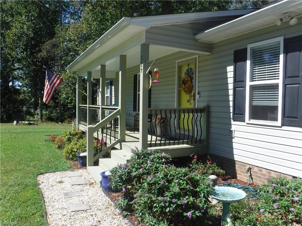 Photo of 127 Keegan Lane, Denton, NC 27239 (MLS # 1236956)