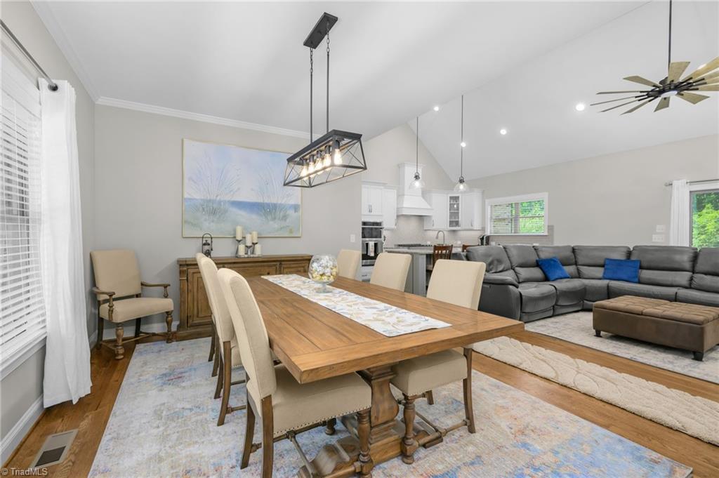 8206 Arbor Ridge Lane