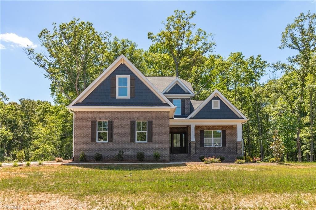 Photo of 4029 Estate Drive, Lewisville, NC 27023 (MLS # 1186641)