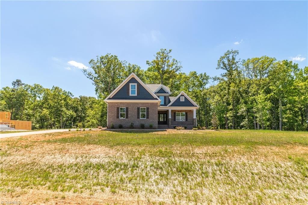 Photo of 4029 Estate Drive, Lewisville, NC 27023 (MLS # 1186641)