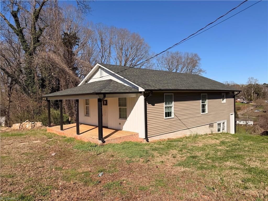 Photo of 2421 Daisy Street, Winston-Salem, NC 27107 (MLS # 1212353)