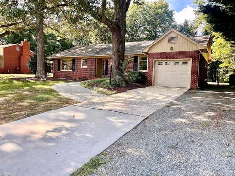 Photo for 1509 Front Street