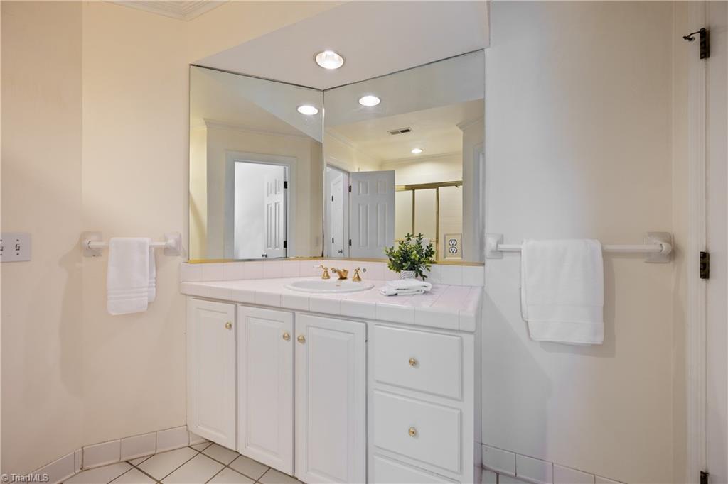 3904 Gaston Road, Greensboro, North Carolina image 29