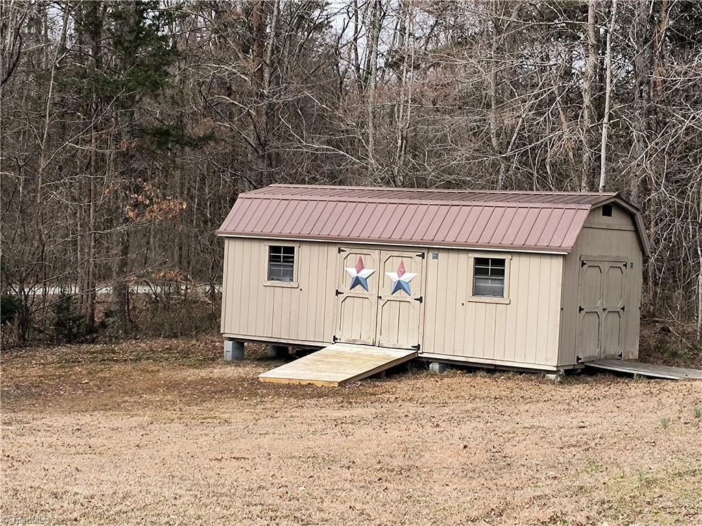 5305 Eastcrest Road, McLeansville, North Carolina image 38