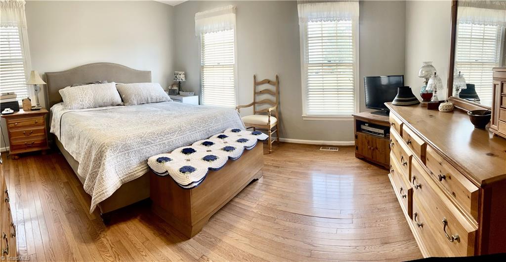 5305 Eastcrest Road, McLeansville, North Carolina image 2