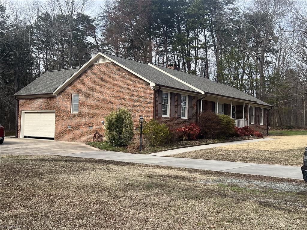 5305 Eastcrest Road, McLeansville, North Carolina image 35