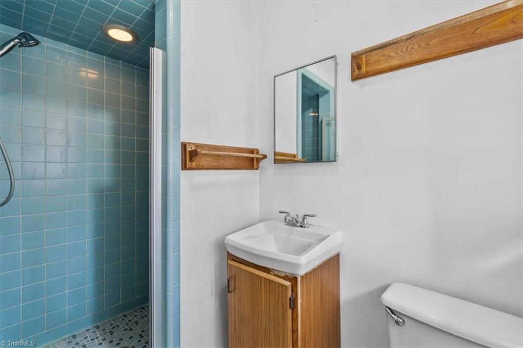 5106 Blakeshire Road, Greensboro, North Carolina image 21