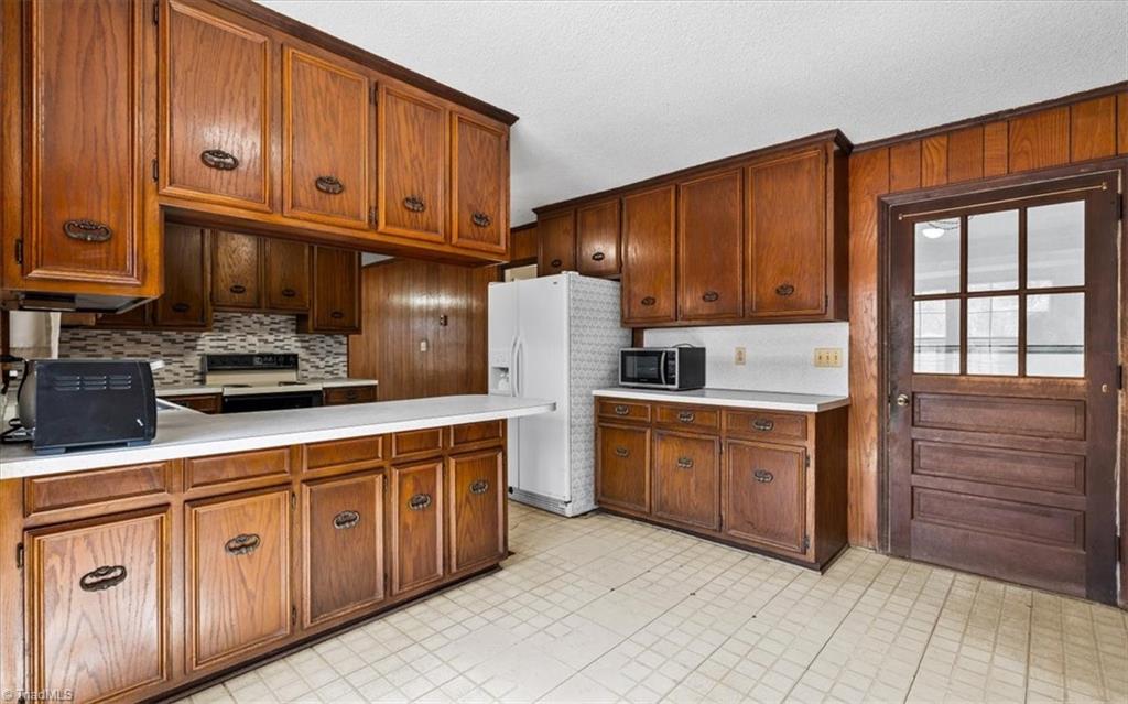 5106 Blakeshire Road, Greensboro, North Carolina image 10