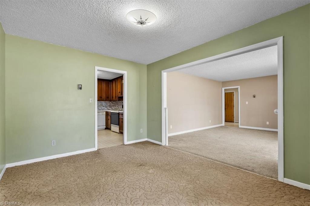 5106 Blakeshire Road, Greensboro, North Carolina image 15
