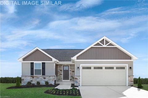 Homes For Sale - 333 Linwood Estates Drive<br/> Lexington, NC 27292